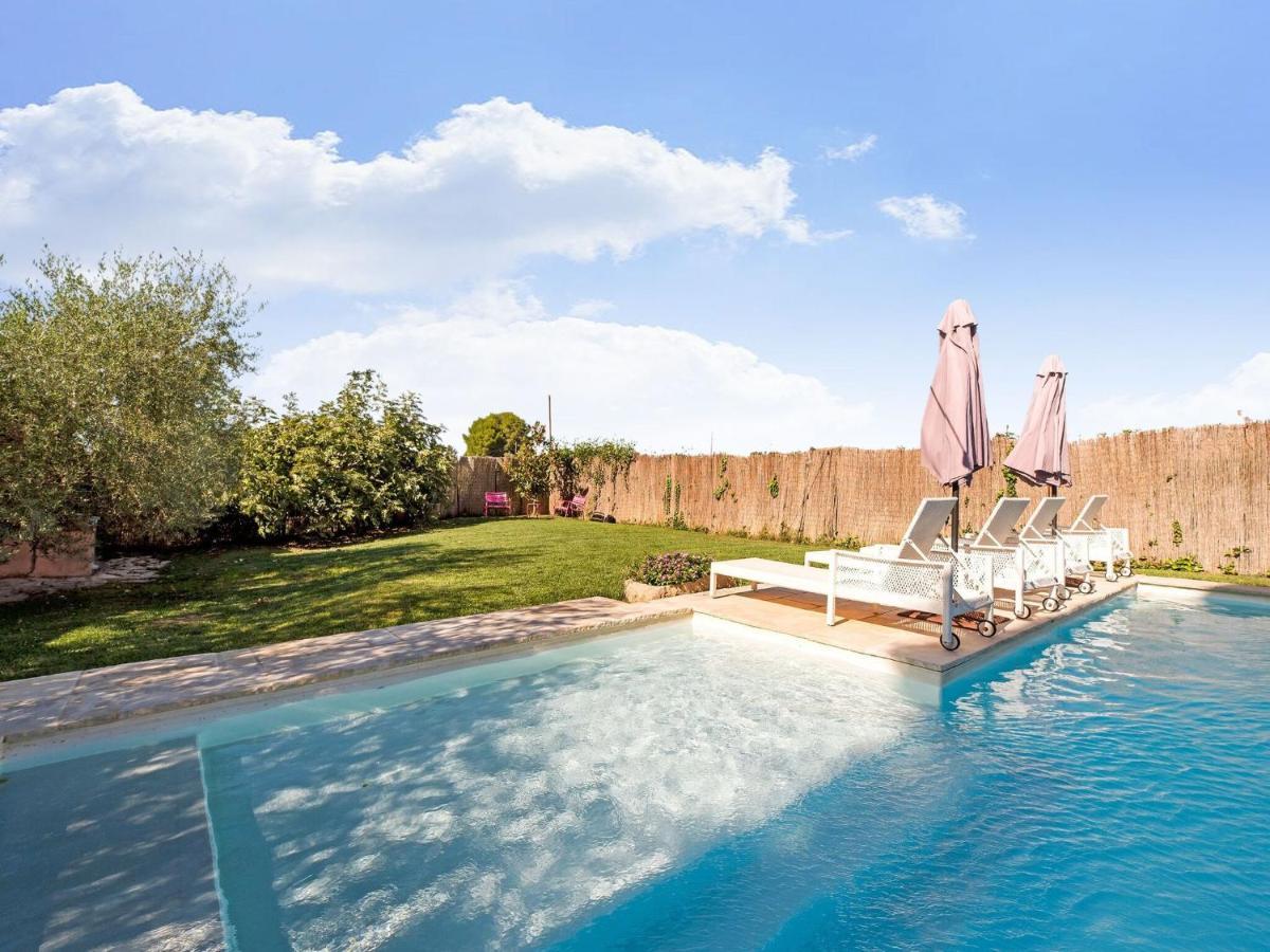 Lively Holiday Home In Fraga With Private Pool ภายนอก รูปภาพ