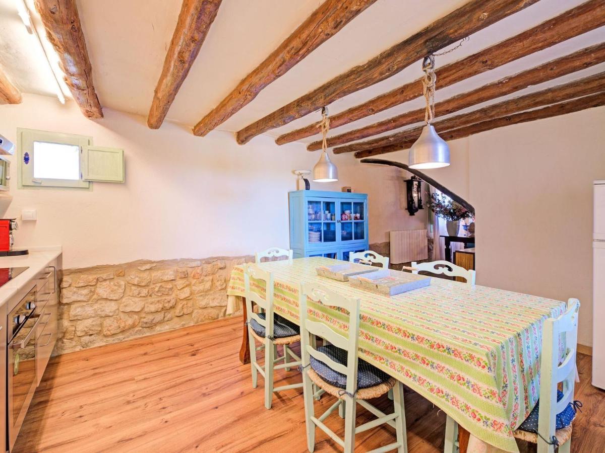 Lively Holiday Home In Fraga With Private Pool ภายนอก รูปภาพ